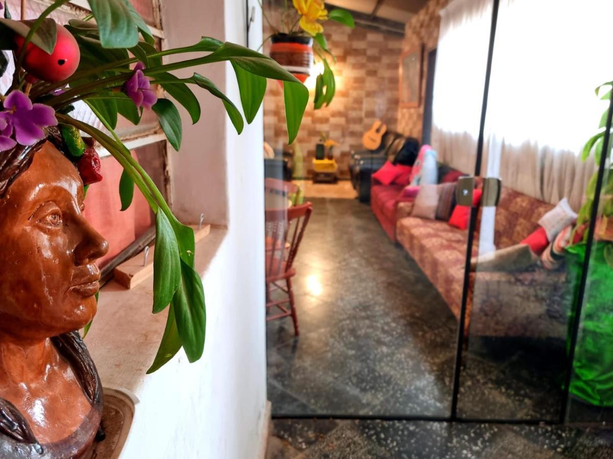 Hostal Jardin De Luque サン・ロレンソ エクステリア 写真