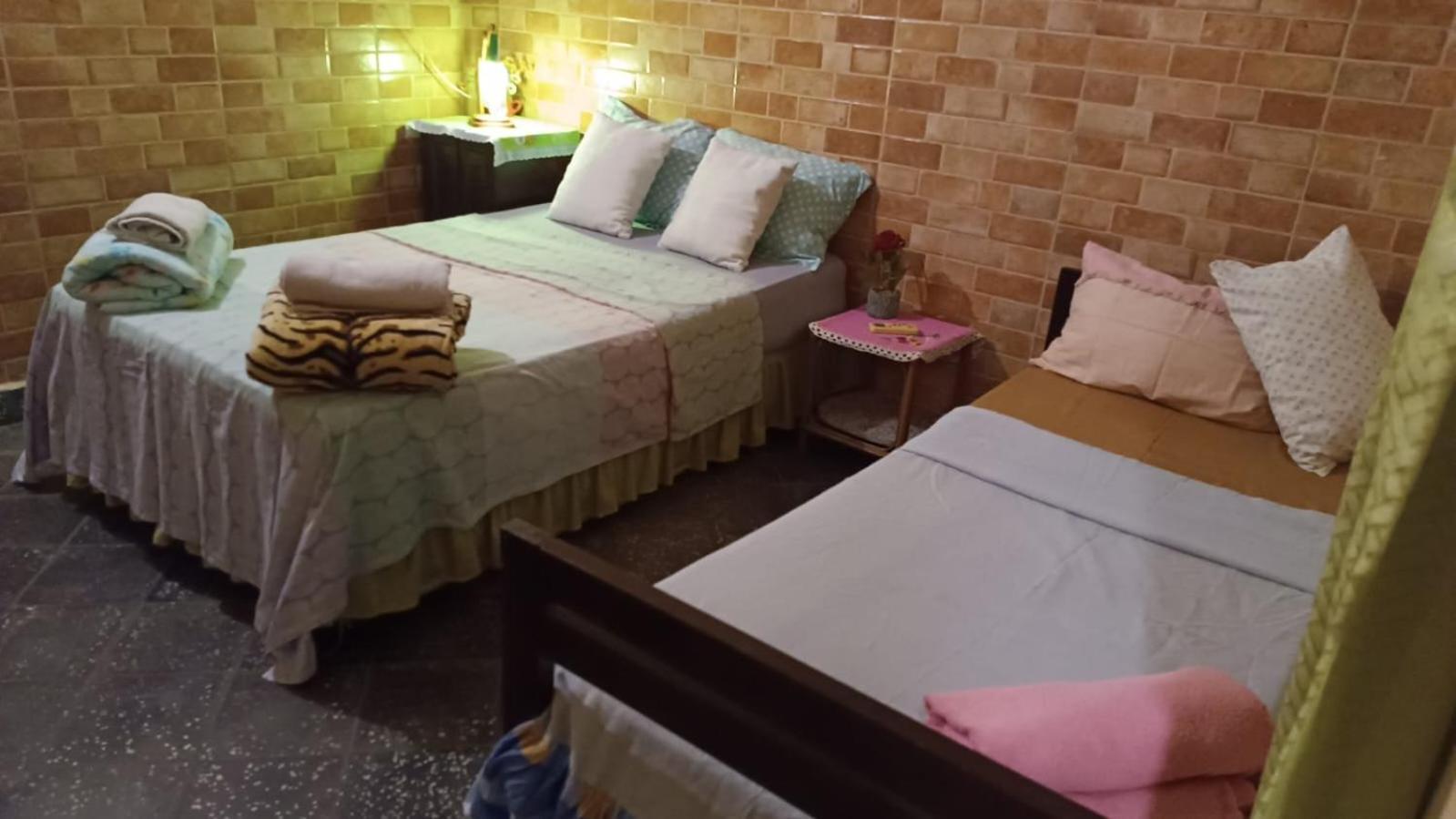 Hostal Jardin De Luque サン・ロレンソ エクステリア 写真