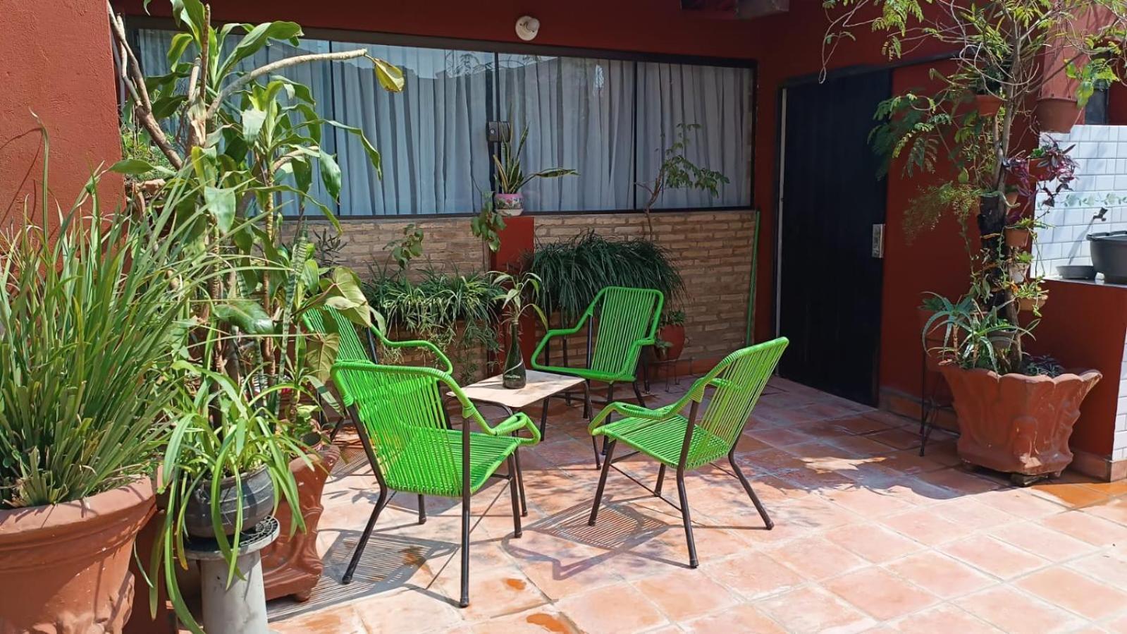 Hostal Jardin De Luque サン・ロレンソ エクステリア 写真