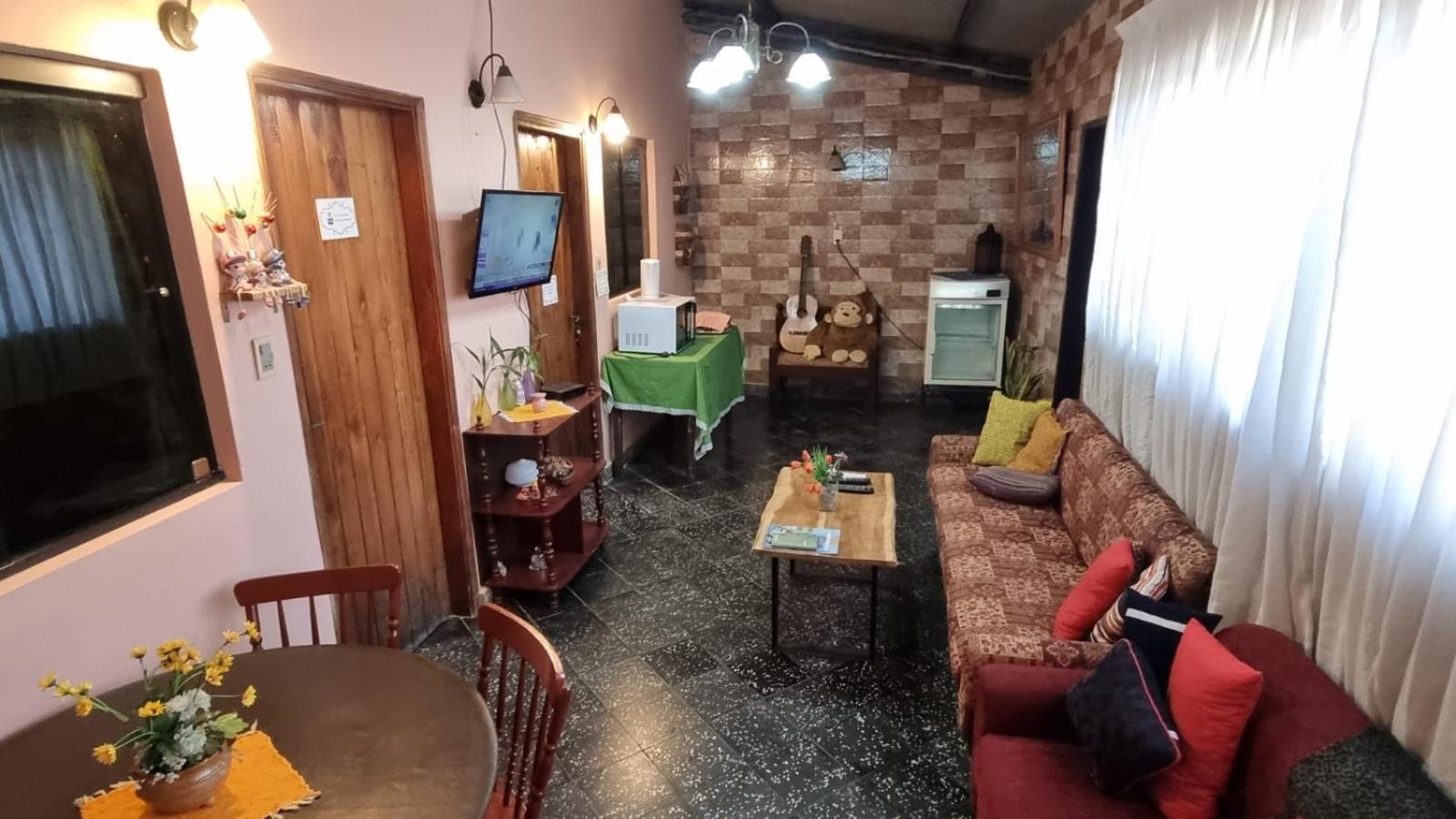 Hostal Jardin De Luque サン・ロレンソ エクステリア 写真